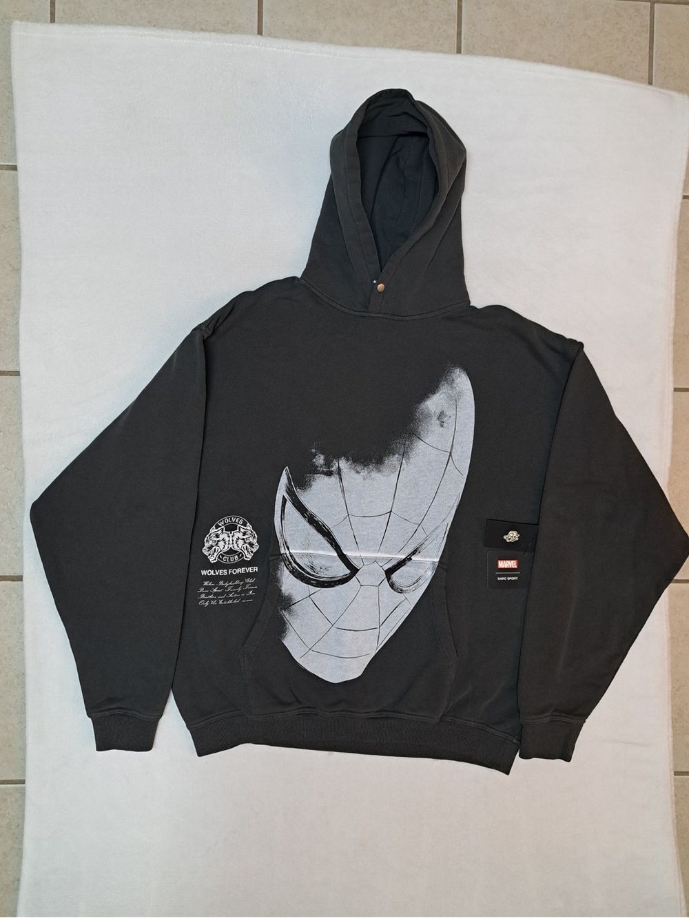 Darc Sport x Marvel Spider-Man "Spider-Senses" Pierce Hoodie - LARGE